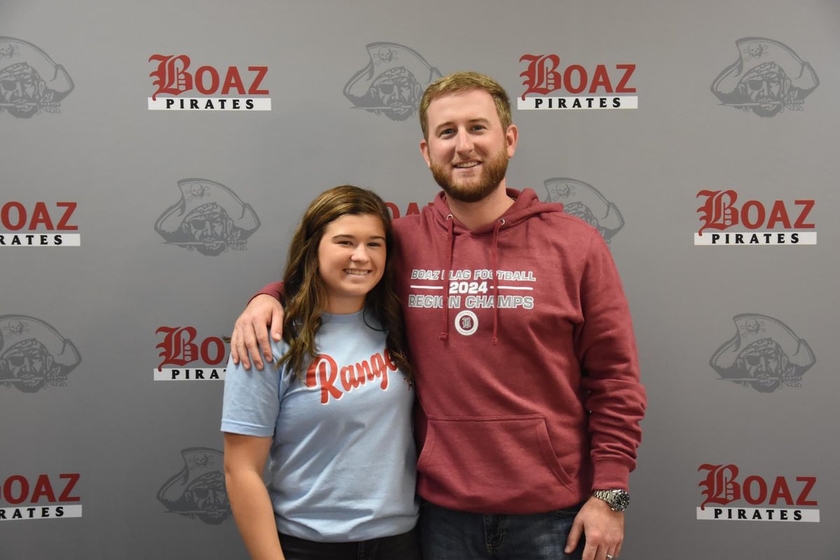 What a great time celebrating Ava today as she signed to play softball for Northwest Mississippi. She is a joy to be around, a great athlete, and an even better person! We will miss you, 5!

#OG 

Laurel Williams Burns with the photos.