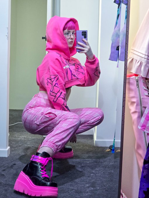 Watch Rosie ★ Pinipy 🇦🇺's leaked NSFW photo on TwXstars