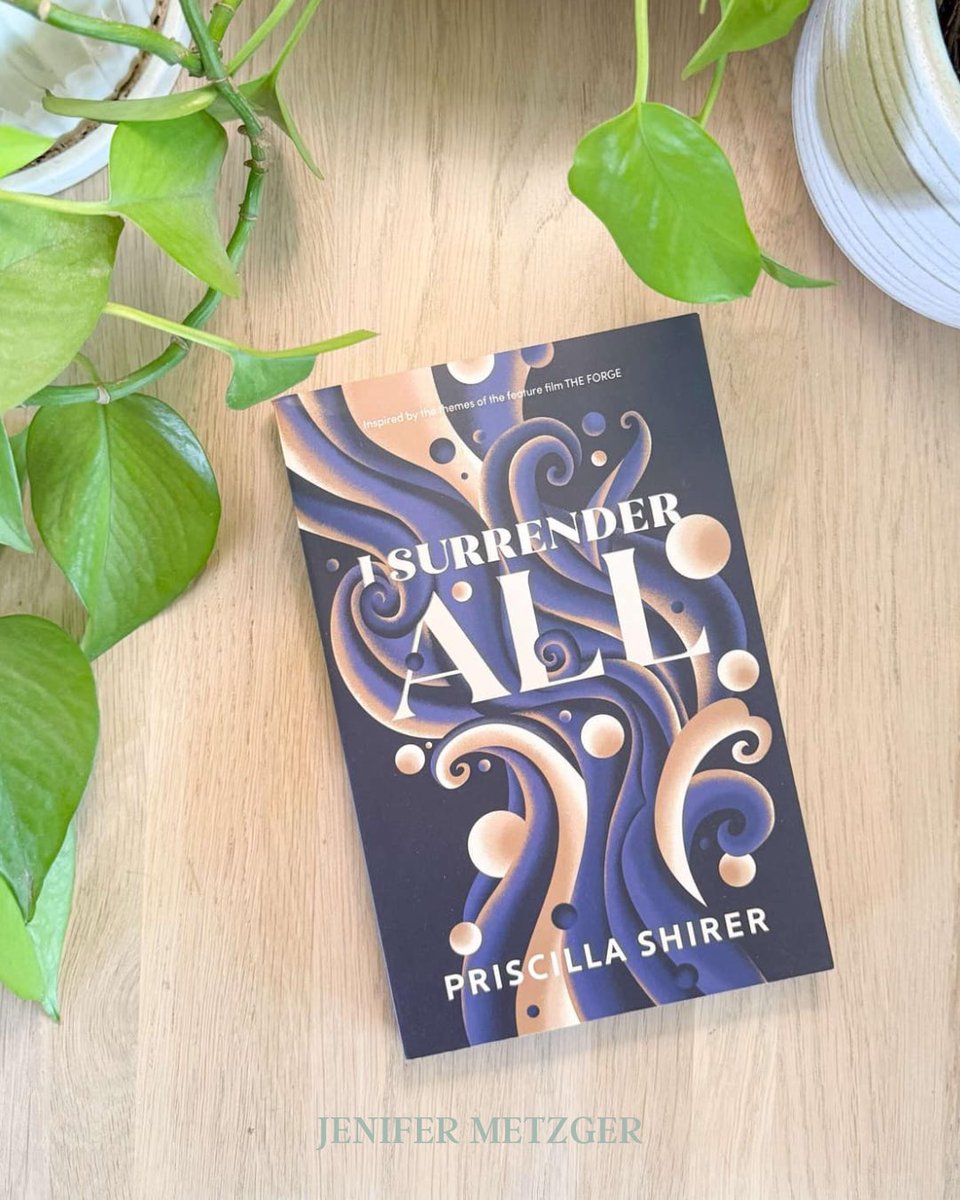 jenifermetzger's tweet photo. Today on the blog I’m reviewing Priscilla Shirer’s new book, I Surrender All. Head over to see my thoughts and enter to win a copy. https://t.co/NegjVU2kwg
.
#ISurrenderAllMIN #MomentumInfluencerNetwork https://t.co/XSwWMIJSun