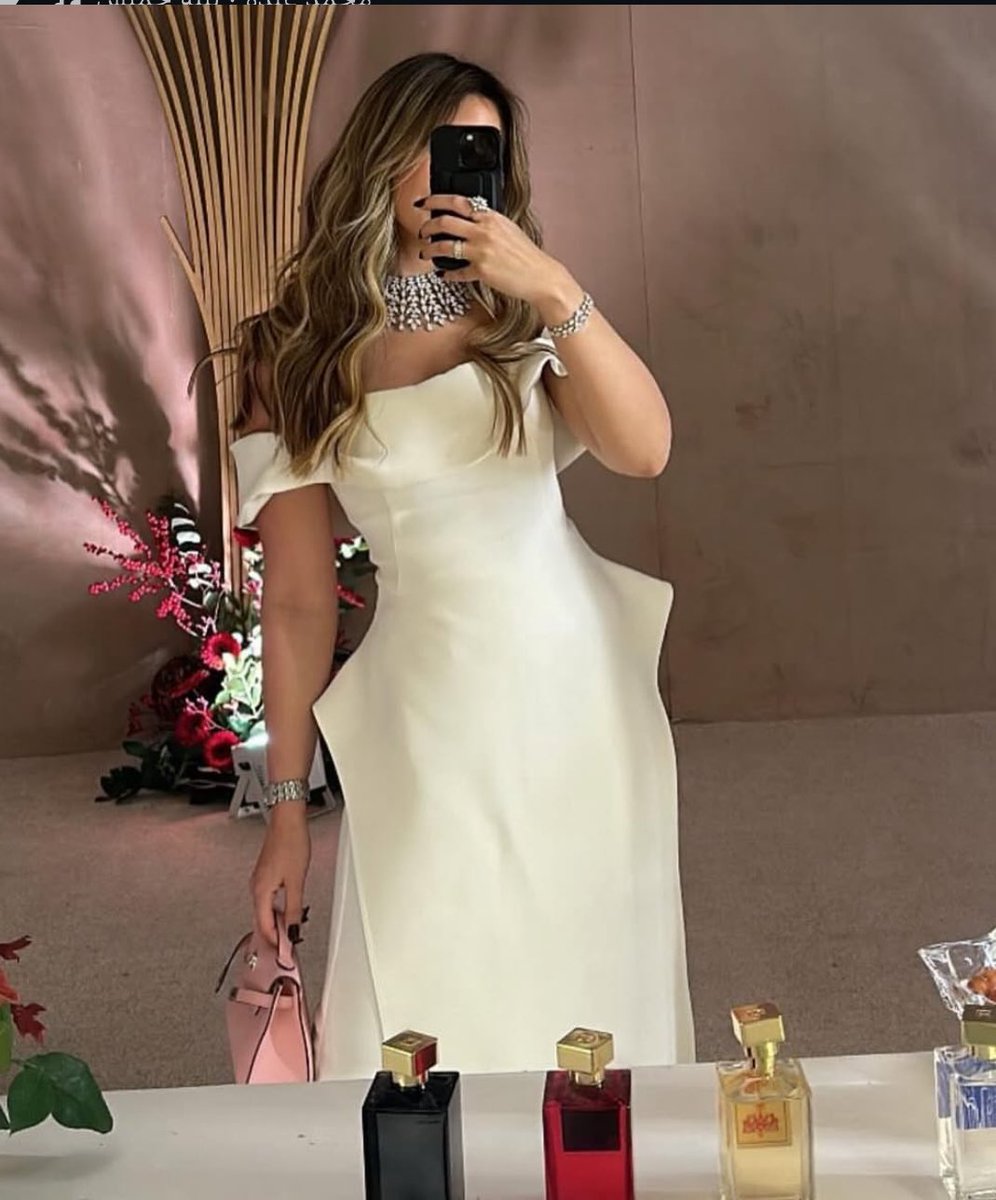 ___FirstLady_'s tweet image. 