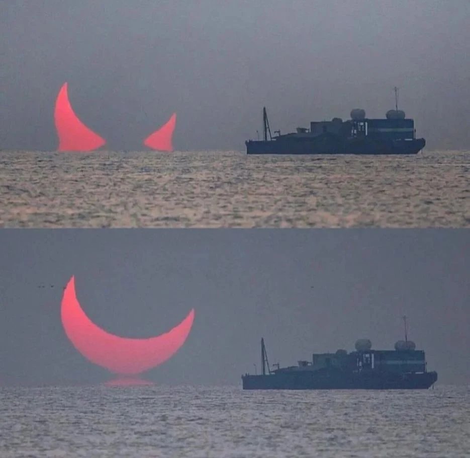 MAstronomers's tweet photo. “Devils Horns” sunrise captured in Qatar, during a partial eclipse during sunrise.

📸 Elias Chasiotis https://t.co/QQaNc06fZZ
