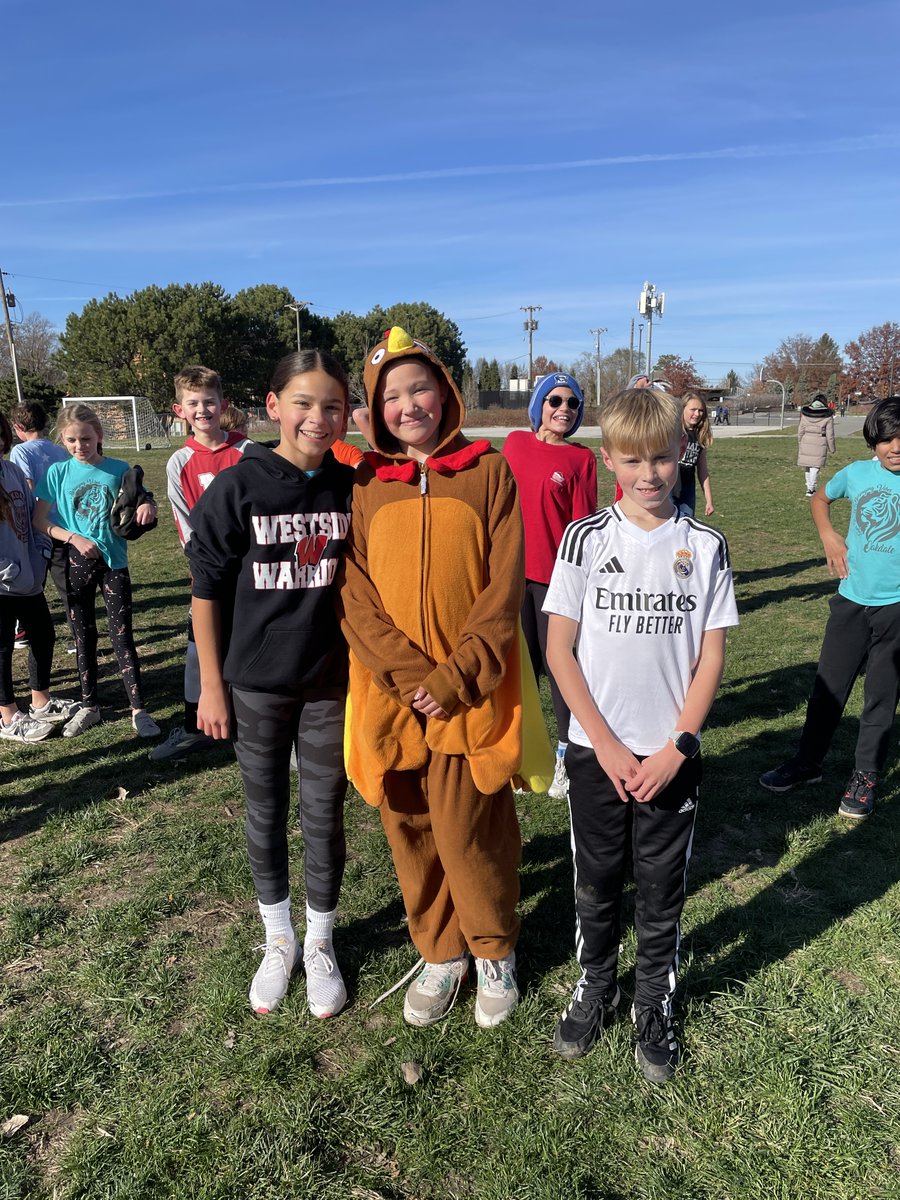 Oakdale Tigers tweet media
