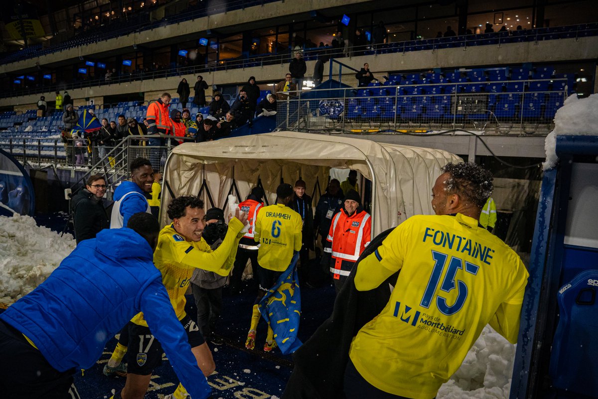 En vous souhaitant une bonne nuit (ou une belle soirée pour les plus téméraires) 🥰

💛💙 Rendez-vous le 6 décembre pour le dernier match de championnat en 2024 au Stade Bonal !

#TOUSABONAL 🔥