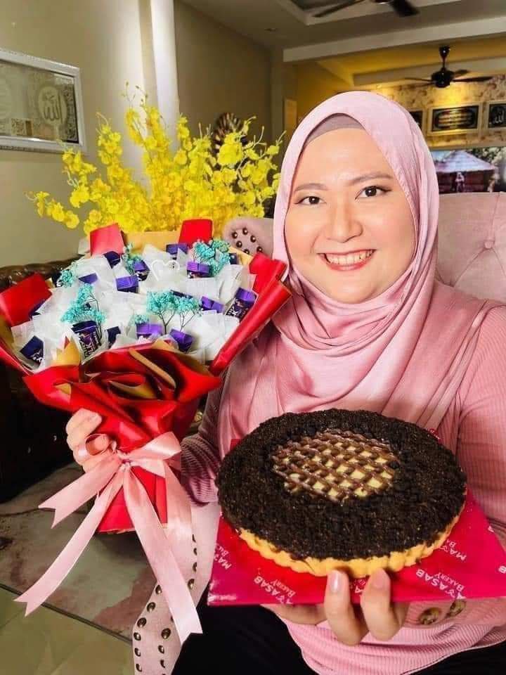SharingisC49913's tweet photo. Surprise delivery kieraa onzzzz lebih busy hari ni bykk order utk weekend, alhamdulillah.... wiken ramai ambik peluang meraikan, makan2, seprise2 hehee
Kiera open hari hari, setiap hari tau. delivery satu malaysia
siapa nakkk plan plan, rogerrr jomm
kita byk sett special
busy day https://t.co/U9VWM01gyE