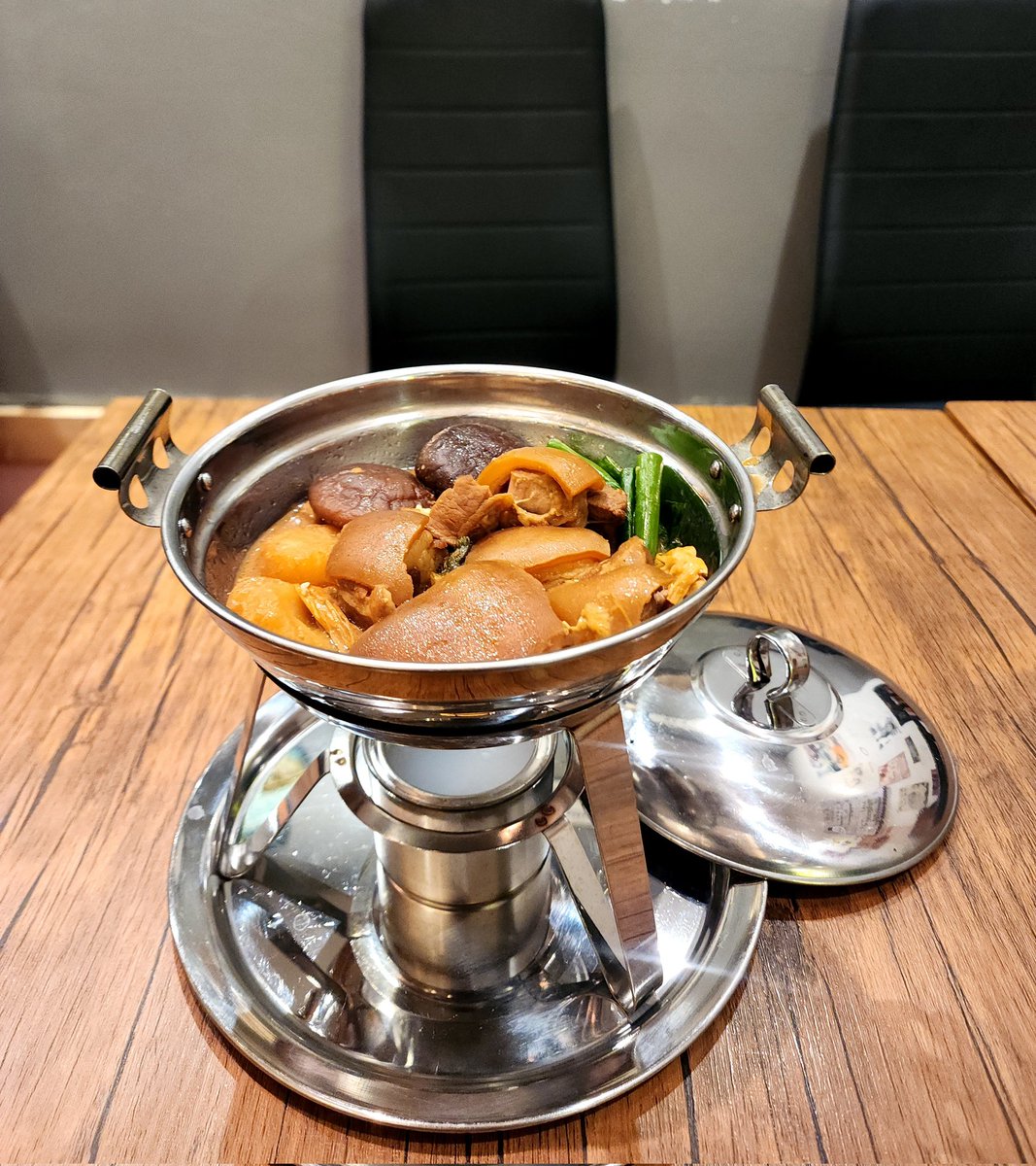 八十港 tweet media