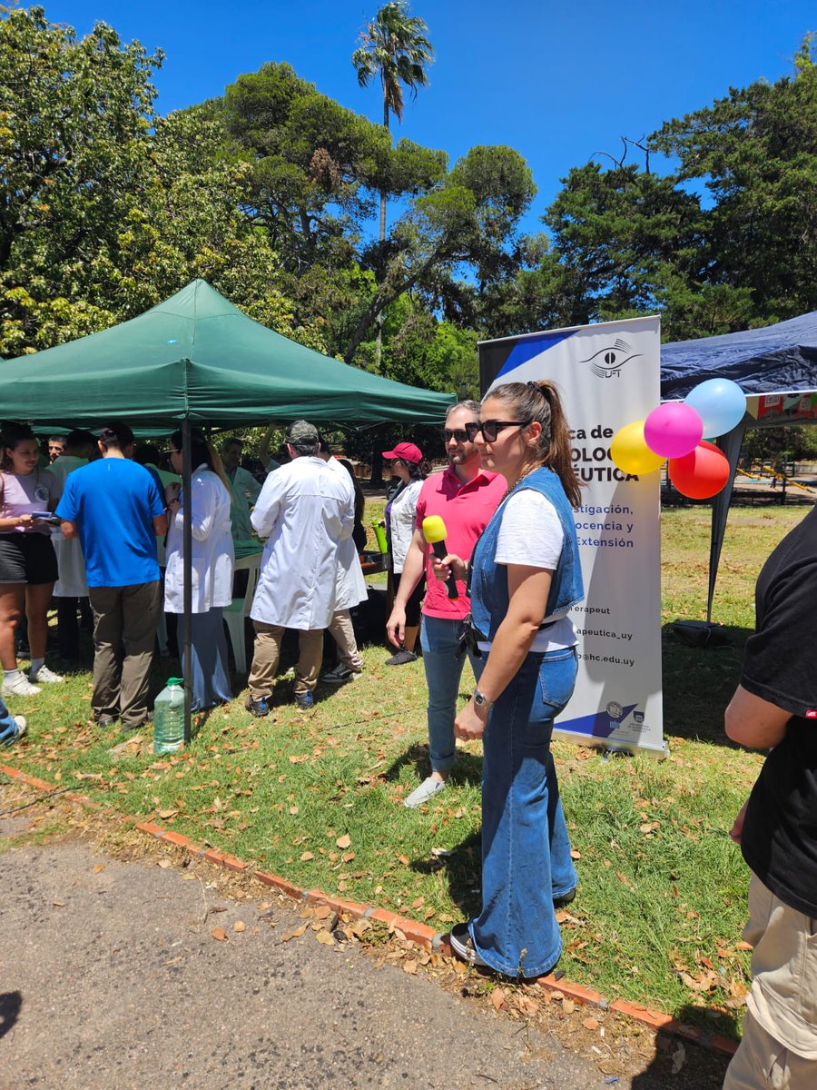 Terminó la 3era edición de La Salud al Parque, actividad extensionista del área salud del campus Parque Batlle de la <a href="/Udelaruy/">Universidad de la República</a> @UdelarExtension 

Desde Farmacología y Terapéutica compartimos e intercambiamos con la comunidad sobre el uso racional de medicamentos 
<a href="/hcmquintela/">Hospital de Clínicas Dr. Manuel Quintela</a>