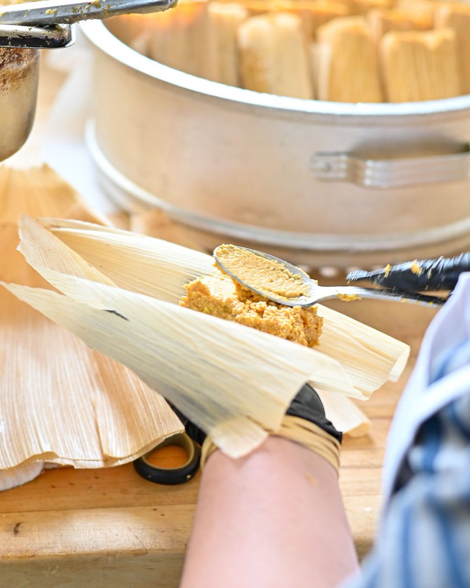 BomberaOak's tweet photo. Red Mole Chicken Tamales this weekend! 🫔❤️‍🔥🫔 https://t.co/J9bXMOaC0r