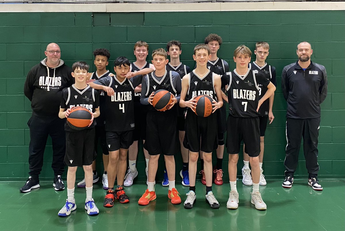 40yardheader's tweet image. Massive thanks to Jordan at @M3CSports for our new kit, I’m sure it played a part in tonight’s 46-20 win over Nottingham Hoods
🏀🏀🏀🔥🔥🔥