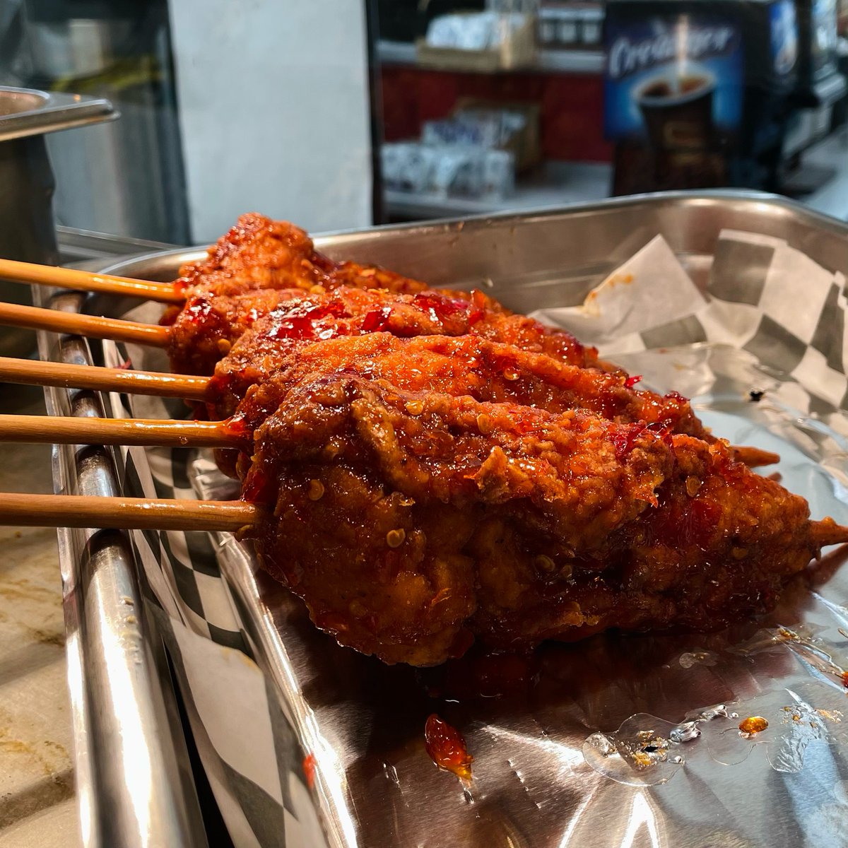 Friday night starts now - with a side of crispy, saucy chicken pops! 🍗🔥 Weekends are better with Jake’s. 😉

#ChickenPops #RoadiesChicken #LebanonNH