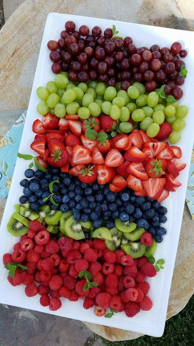 food_porn17's tweet photo. Frutas https://t.co/Urs13Fhm7p