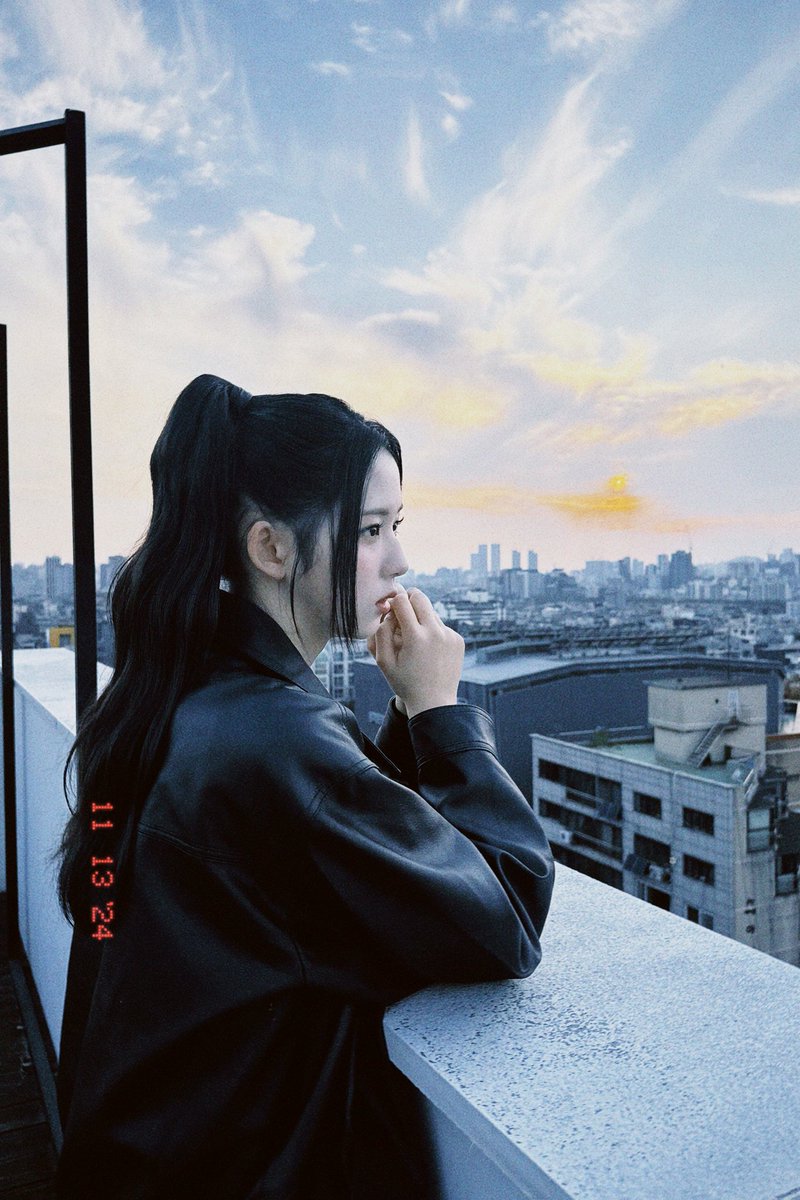 Atualização de Lee Jiwoo no Twitter/X do tripleS

"O por do sol e lindo✨️"

#이지우 #tripleS #Leejiwoo #트리플에스