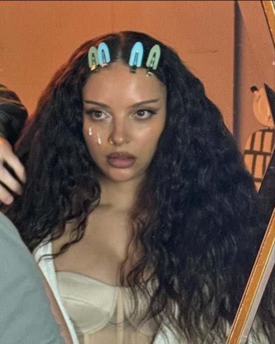 jade thirlwall pics 🪽 tweet media