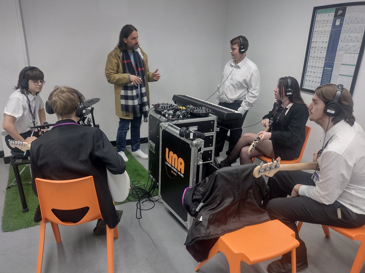 GateacreMusic tweet media