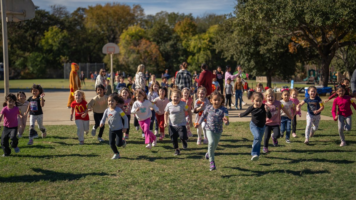 Flower Mound ES tweet media
