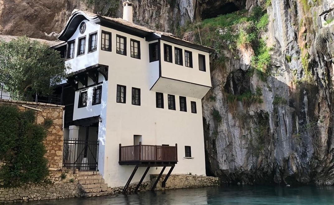 Sarı Saltuk Bektaşi dergâhı

📍Blagaj, Bosna Hersek