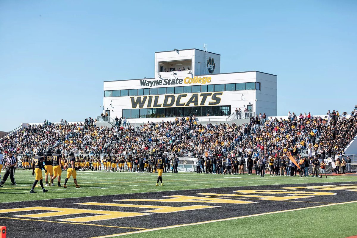 #AGTG After a great conversation with Coach Johnson I am humbled and very thankful to receive an offer to play D2 Football and continue my academic journey at Wayne State! I am honored and want to thank <a href="/_CoachTJohnson_/">Tanner Johnson</a> and  <a href="/Coach_Prosser/">Collin Prosser</a> for the opportunity and believing in me.