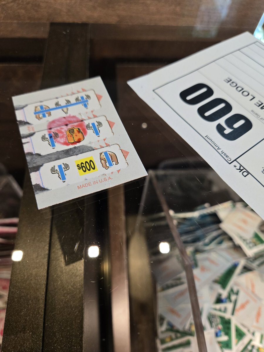 topherbaron's tweet image. Started with $40 into the $2 game and walked out with these beauties. Nice quick stop 💰 #pulltabs