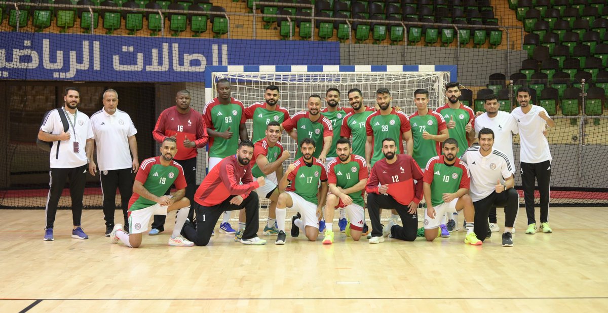 os_almohsen's tweet photo. من تغطيتي لمباراة كرة اليد (الاتفاق-الهداية)❤️📷💚 https://t.co/DniOzq8Btr