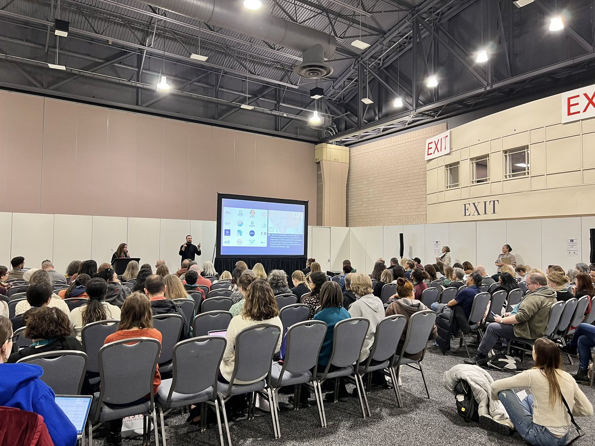 We had a successful exhibitor workshop this morning! If you missed it, come visit us at Booth #519😁#ACTFL2024