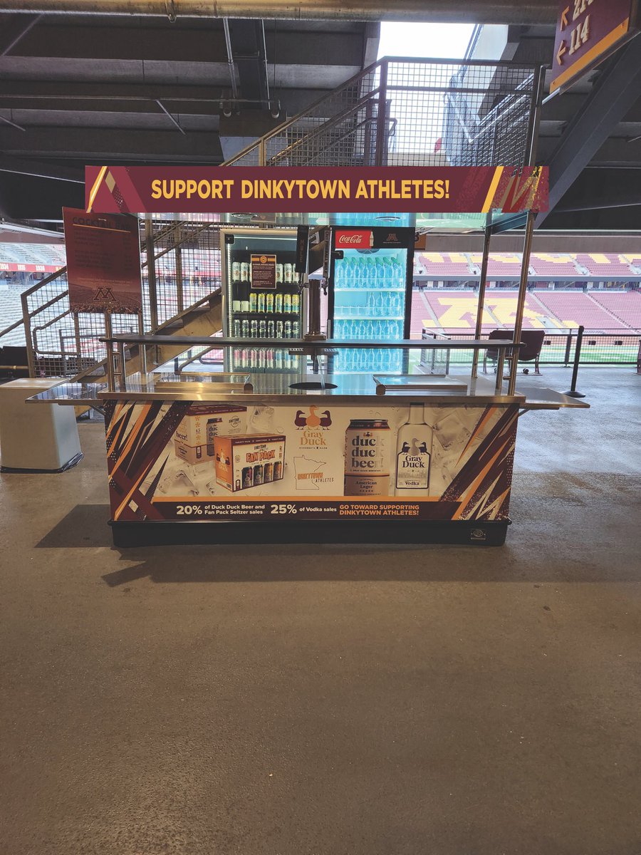grayduckspirits's tweet photo. Find our new @DTAthletes bar cart at HBS and Mariucci…post pics and tag us! #gophers #goldengophers #uofm #ddb https://t.co/YbRkxW7k6n