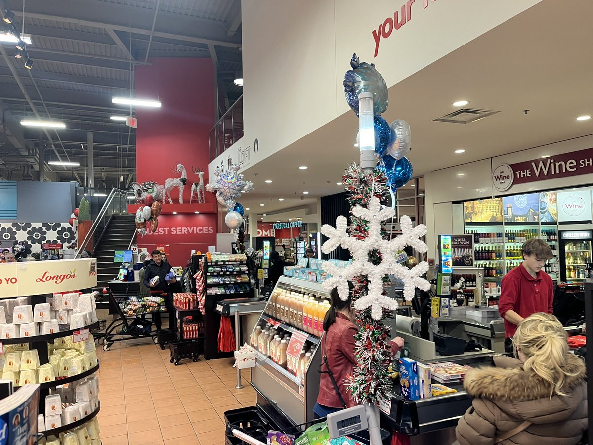 Typical at <a href="/TownOfMiltonON/">Town of Milton</a>  <a href="/LongosMarkets/">Longo's</a> … people rather line up than self checkout. Most checkouts are closed now - trying to force us to the self checkout. There’s even a line to pay at the service desk.