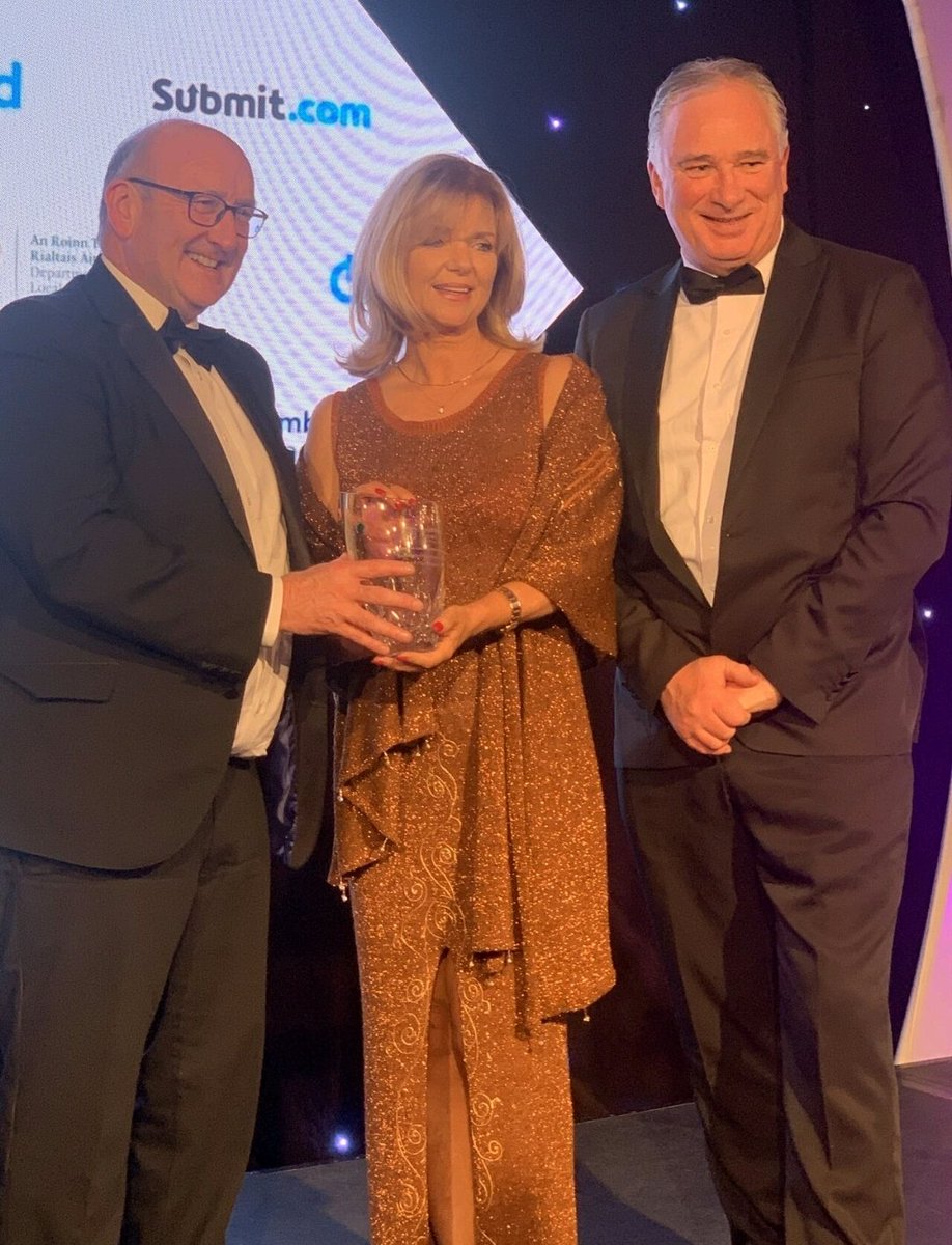 A big thank you to the team at <a href="/ChambersIreland/">Chambers Ireland</a> from everyone at Submit.com 
A fantastic evening in the beautiful <a href="/CrownePlaza/">Crowne Plaza Hotels & Resorts by IHG</a> #proudsponsors