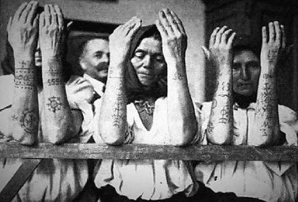 historyinmemes's tweet photo. Croatian women show off their traditional tattoos. These pagan designs were worn by Balkan Slavs to avoid forced conversion to Islam, 1930-1940. https://t.co/bDjj77BI1k