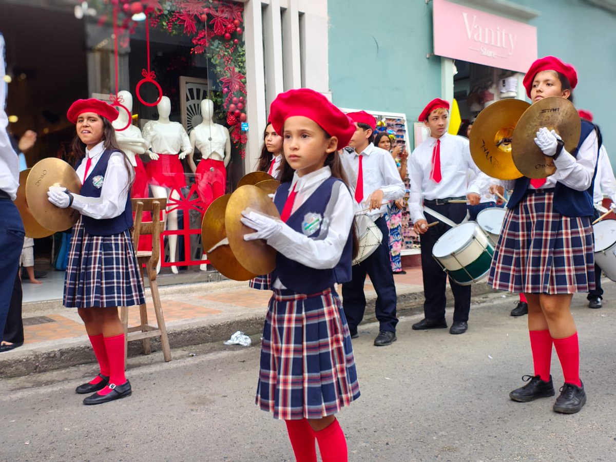 Viceministerio de las Artes y la Economía Cultural tweet media