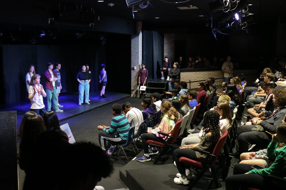 Check it out! Our Career and Technical Education (CTE) department hosted its annual 8th-grade tours this week! These tours give incoming students a firsthand look at the different CTE pathways they can explore in high school. 🎓✨
Learn more at: cte.roundrockisd.org