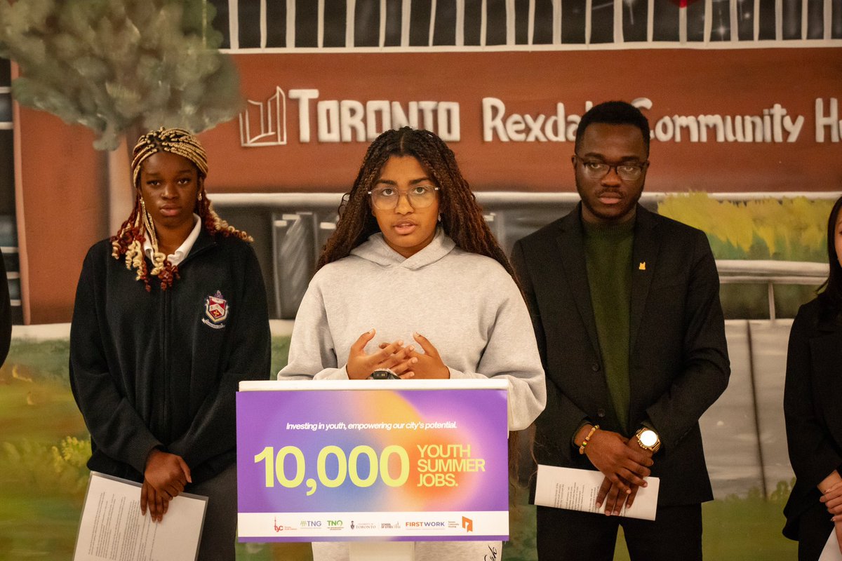 30,000 + Youth call on <a href="/MayorOliviaChow/">Mayor Olivia Chow 🇨🇦</a> to Create a Summer Youth Employment Program to Provide 10,000 Additional Summer Jobs for youth.

This is through our groundbreaking postcard campaign which marks the largest youth-led advocacy initiative in Toronto's recent history.

🧵1/3