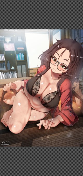 だいぶ寒くなったので、こたつのかすみちゃんです☺️🔥。

Since the weather is getting pretty cold, I drew Kasumi in the kotatsu :) 