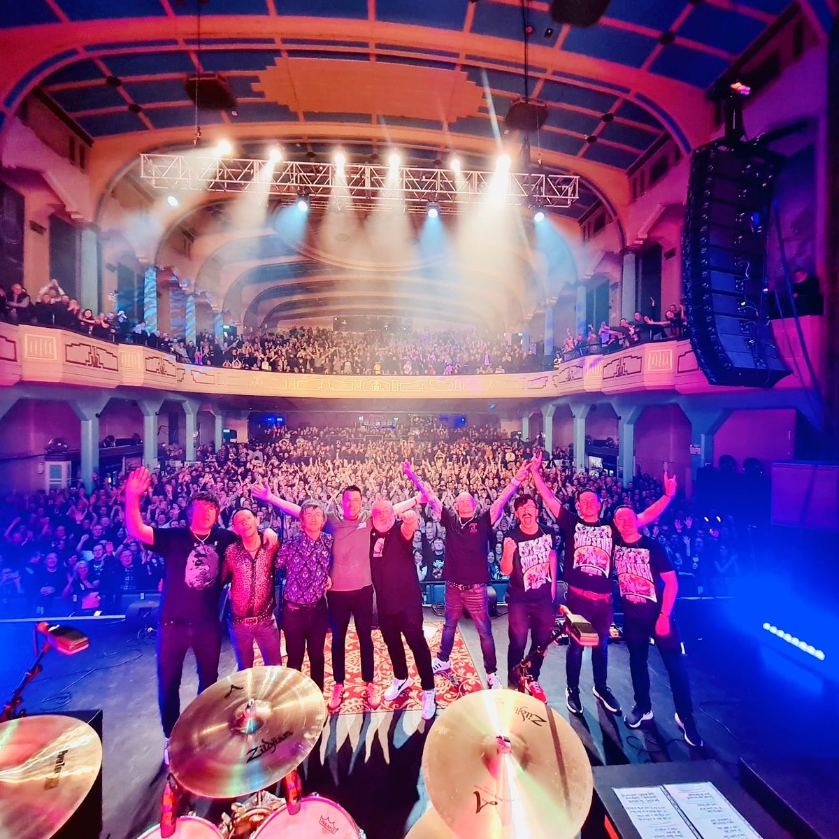 shedseven's tweet photo. Literally have no words to describe what just happened in Glasgow tonight !!! ❤️❤️🏴󠁧󠁢󠁳󠁣󠁴󠁿🏴󠁧󠁢󠁳󠁣󠁴󠁿🏴󠁧󠁢󠁳󠁣󠁴󠁿🏴󠁧󠁢󠁳󠁣󠁴󠁿 https://t.co/BUa0Kdeor5
