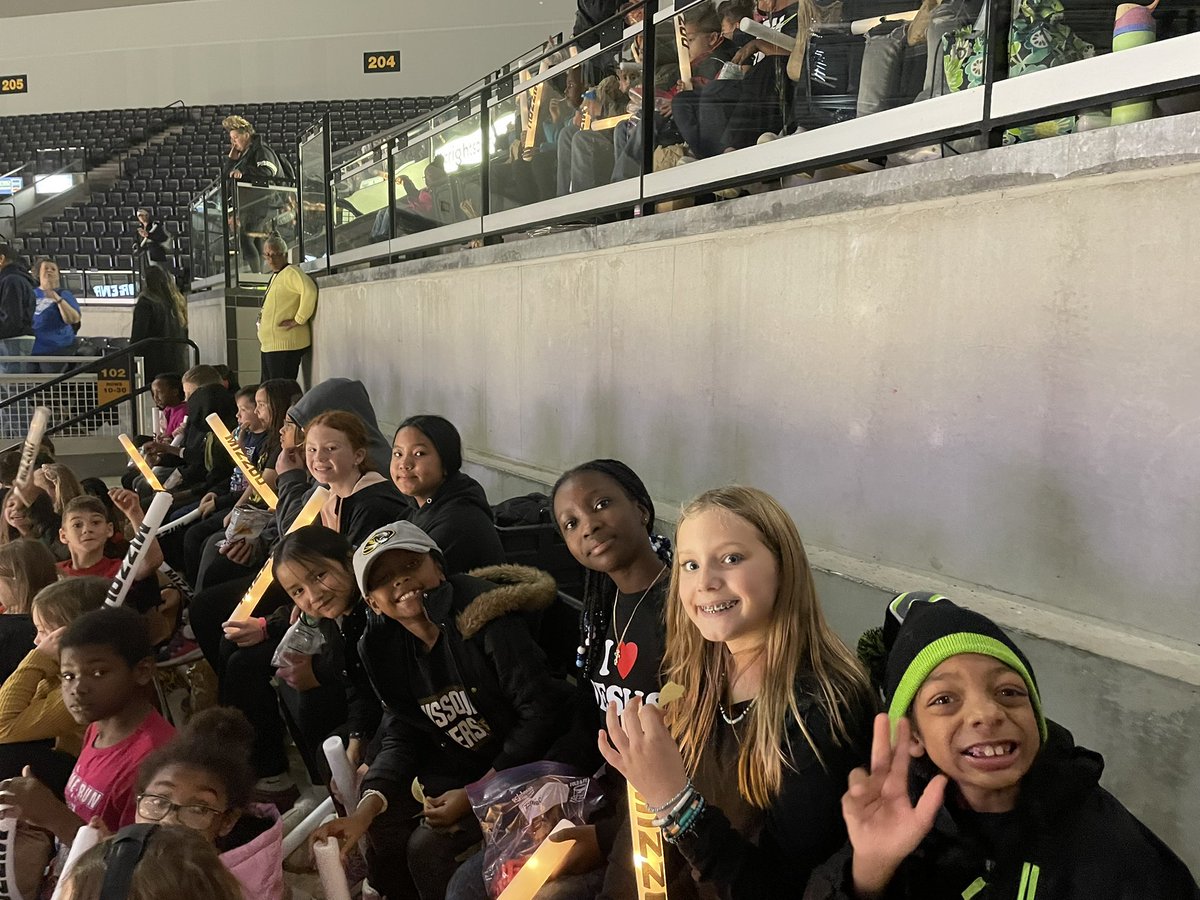 We had the best time at the Mizzou Women’s Basketball Game today!!! MIZ💛🖤