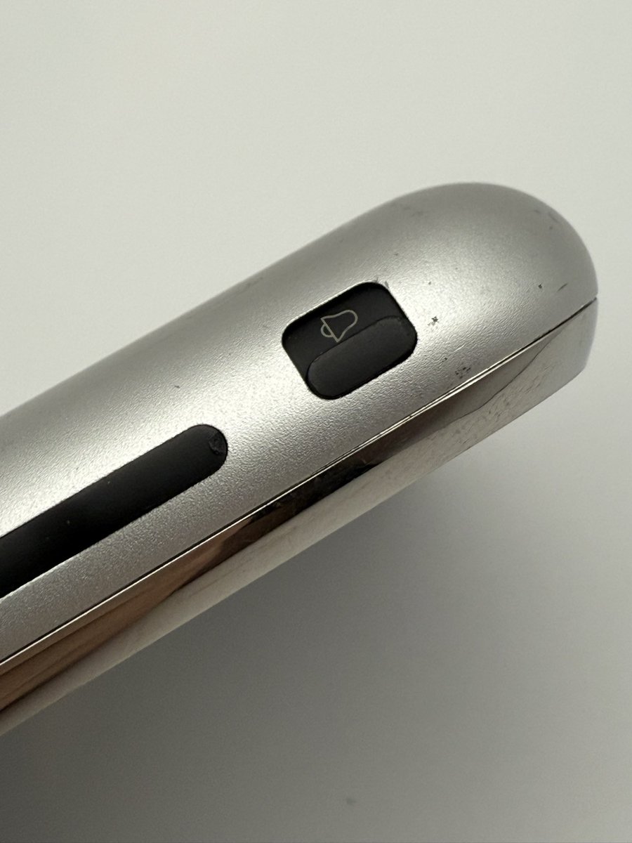 iPhone 2G prototype dating to 2006. This unit features a plastic