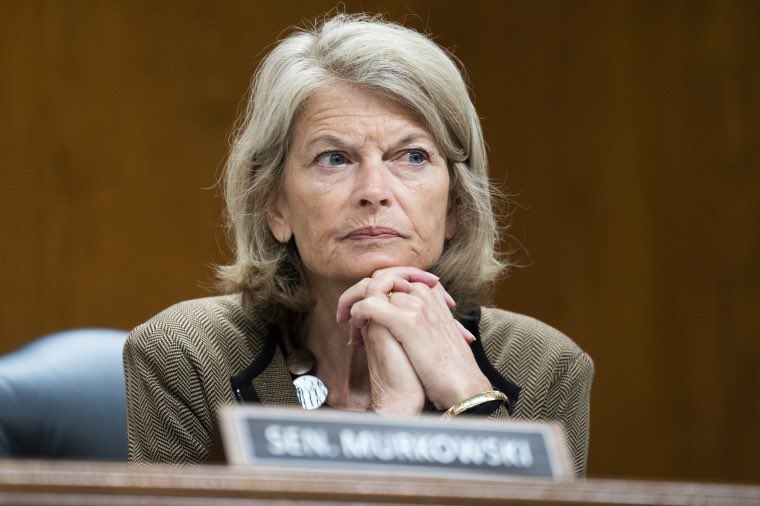 LeadingReport's tweet photo. BREAKING: Sen. Lisa Murkowski announces that she will not approve any of Trump’s nominees unless they are properly vetted by the FBI. https://t.co/x2N0DMjROZ