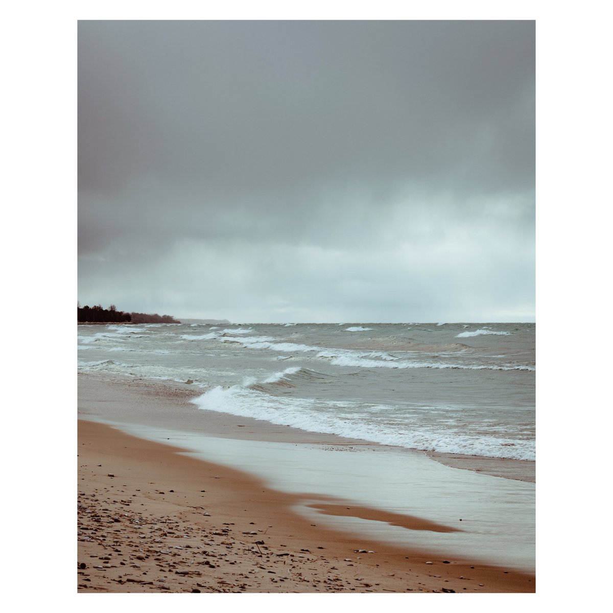 OiShot12's tweet photo. Lake Huron Shores. https://t.co/0TPsfdooef