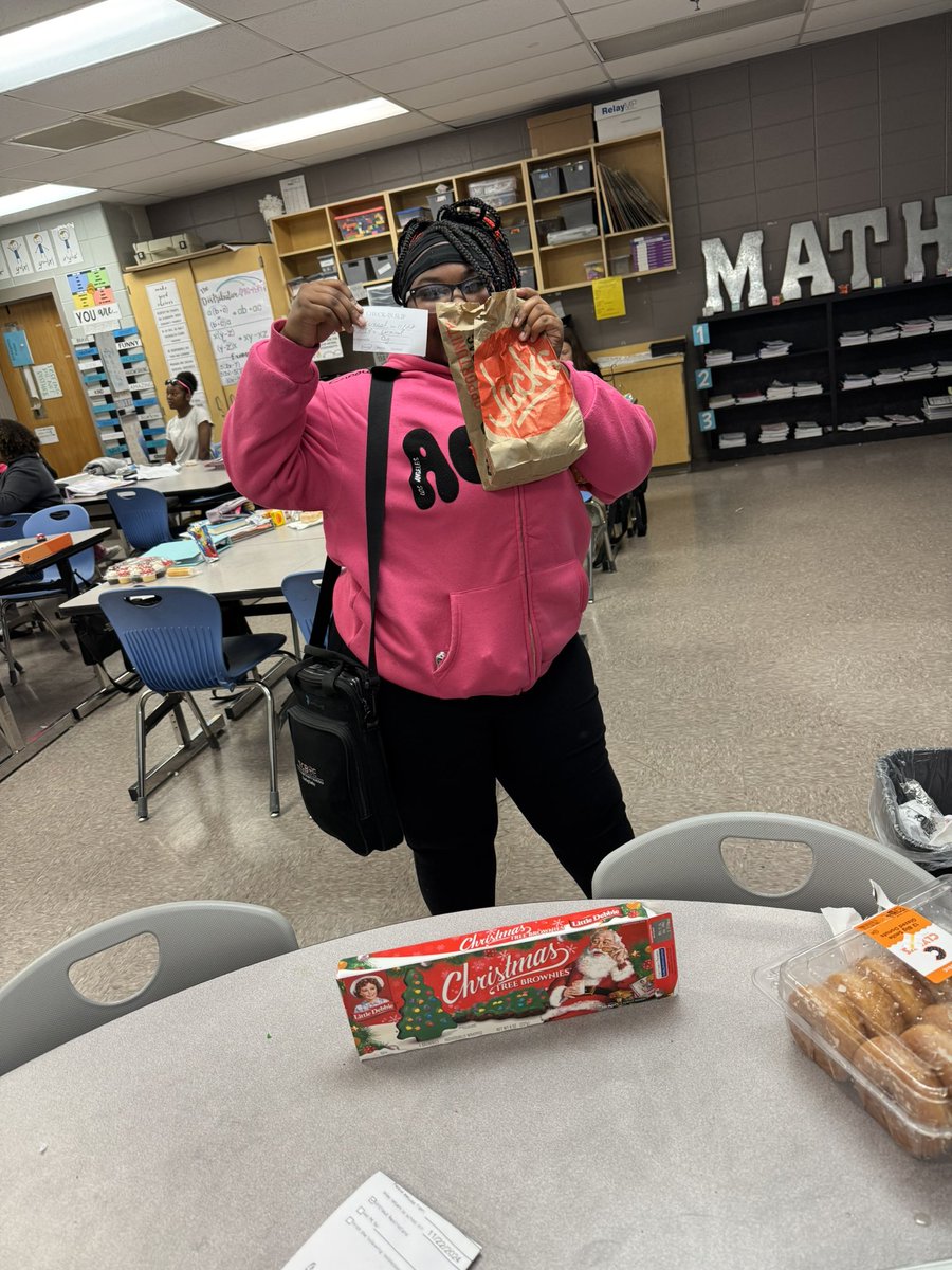 Mrs. Wood tweet media