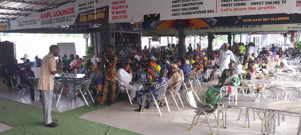 PcrcNg's tweet photo. MOGAJI CELEBRATION BY OGUN STATE PCRC. https://t.co/ZNI9RAtiiE