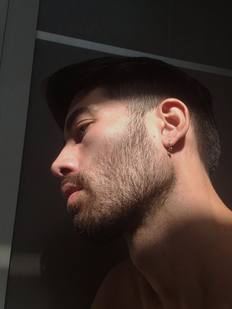 protiveboy's tweet image. Holi