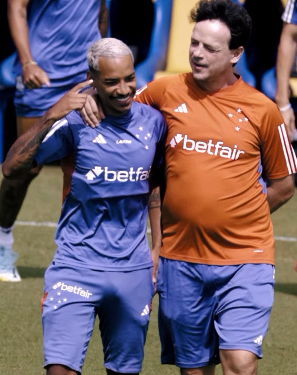 Somos Loucos tweet media