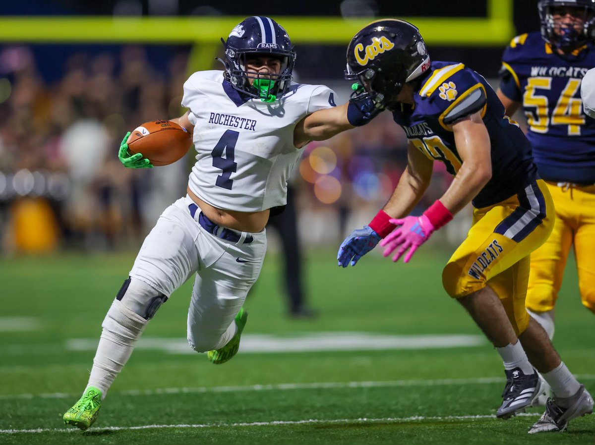 hudl.com/v/2QwXF9
(Missed 5 Games Due to Knee Injury) 
87 carries 
673 yards
7.7 avg
8 TD (1 REC)
1st Team All-Conference RB
2nd Team All-Conference DB
2 - INT 
21 TOT Tackles