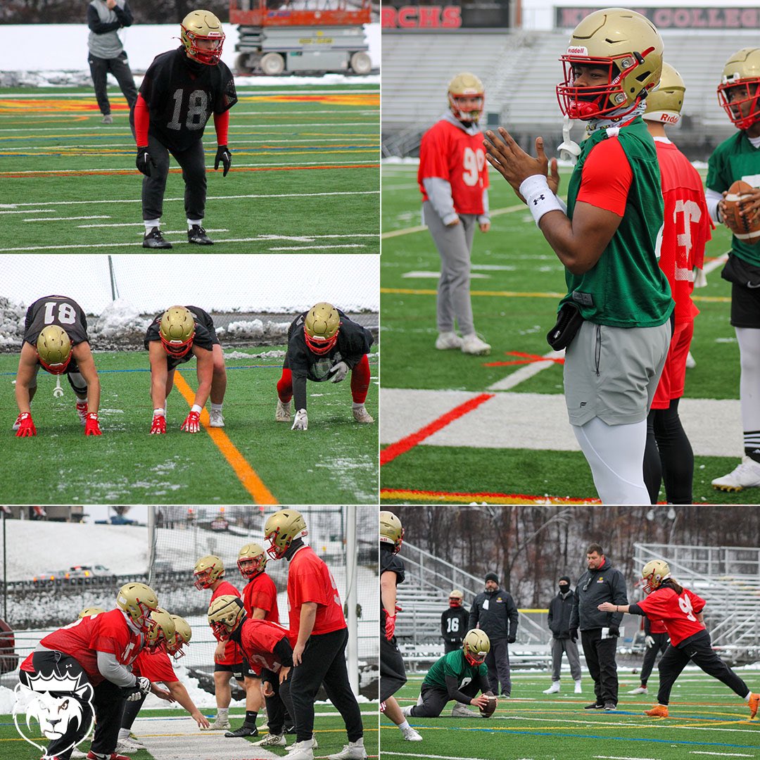 KingsMonarchs's tweet photo. FB | We like to play football with our friends…SNOW PRACTICE EDITION!☃️

Snow slowed none of our rolls today as @KingsCollegeFB took the field for final prep for tomorrow’s NCAA First Round game! One more sleep till kick off against Ursinus!

#MonarchNation // #EarnTheCrown https://t.co/iUIGFQeJBd
