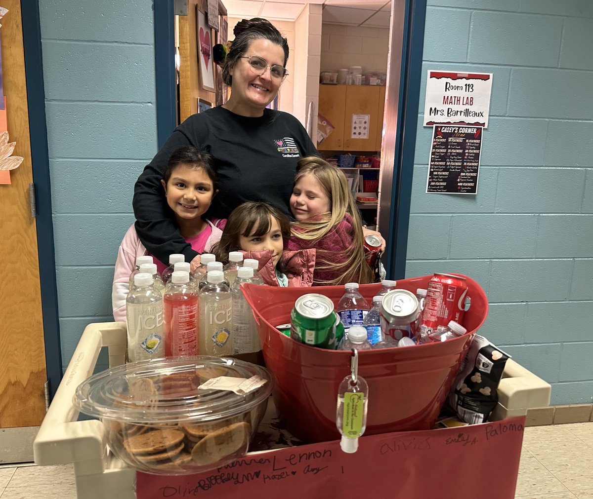 Our Cardinals Care Club spread holiday cheer with a treat trolley to kick off Thanksgiving break and to show their gratitude to the staff. #CarroltonCares