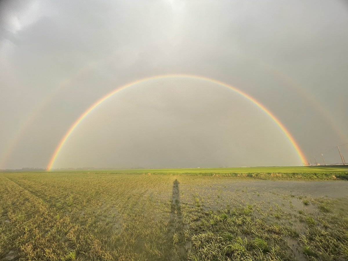 Just wow! 🤯 🌈 #wawx #pnw