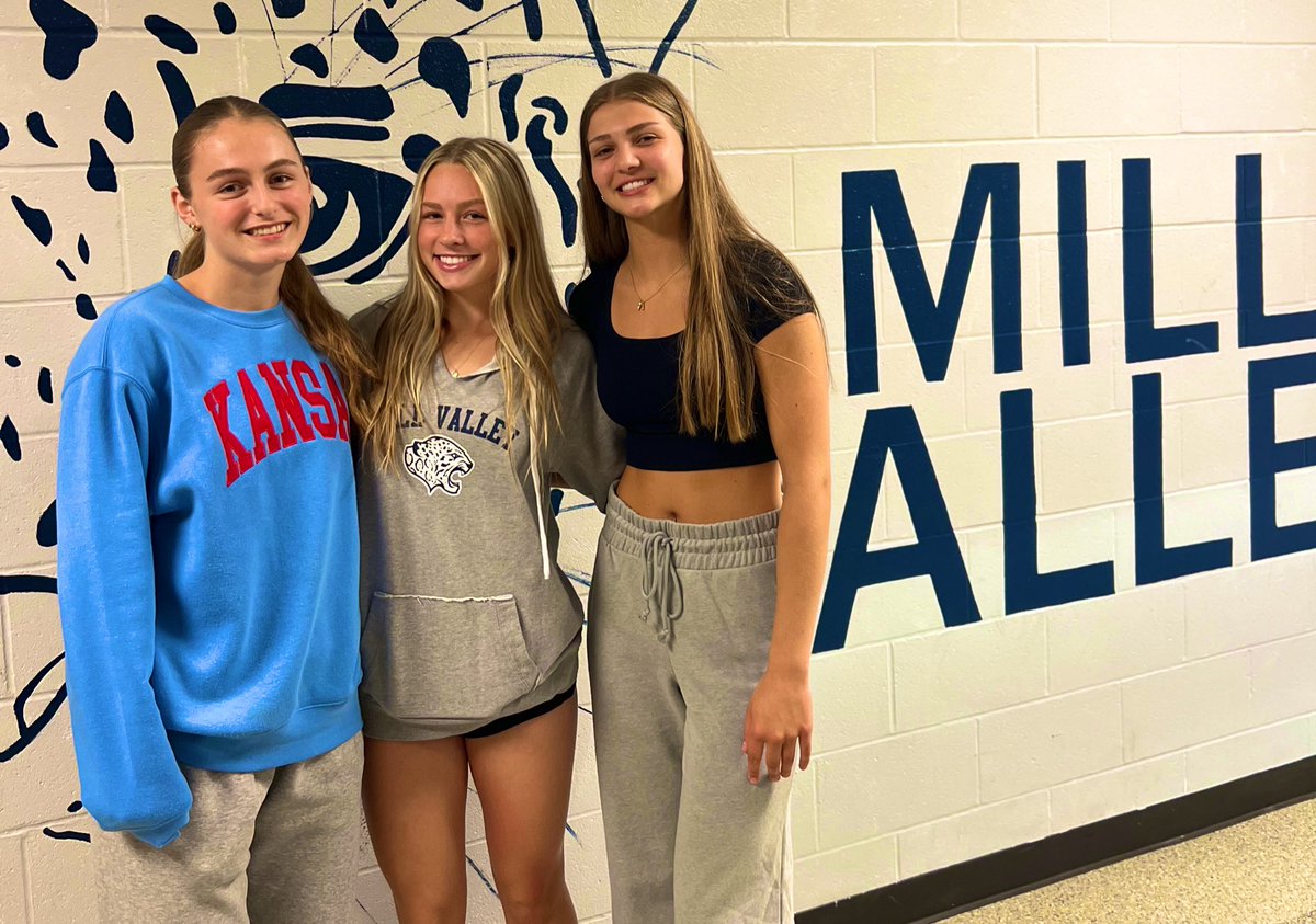 Sunflower Smack Show (@sunflowersmack) on Twitter photo 🏀🎙️TEAM PREVIEW🎙️🏀
Our next ‘24-‘25 <a href="/KSHSAA/">KSHSAA</a> GBB Team Preview‼️<a href="/SFLLeagueKS/">Sunflower League</a>
<a href="/LadyJagBball/">Jaguar Basketball</a> 🩶🤍 <a href="/Coach_Runyan/">Adam Runyan</a> & Players <a href="/averie_landon/">Averie Landon</a> <a href="/RileyMarshall05/">Riley Marshall</a> & Josie Benson.
Have a listen‼️
🎙️▶️ on.soundcloud.com/kFWjvajCWC5A3P… 🏀🎙️TEAM PREVIEW🎙️🏀
Our next ‘24-‘25 <a href="/KSHSAA/">KSHSAA</a> GBB Team Preview‼️<a href="/SFLLeagueKS/">Sunflower League</a>
<a href="/LadyJagBball/">Jaguar Basketball</a> 🩶🤍 <a href="/Coach_Runyan/">Adam Runyan</a> & Players <a href="/averie_landon/">Averie Landon</a> <a href="/RileyMarshall05/">Riley Marshall</a> & Josie Benson.
Have a listen‼️
🎙️▶️ on.soundcloud.com/kFWjvajCWC5A3P…