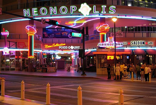 LVA_Tweet's tweet photo. Question of the Day- What's Happening with Neonopolis? https://t.co/17KXhYlwiw #lva #qod #lasvegas #vegas #neonopolis https://t.co/Hg3vYdt1AZ
