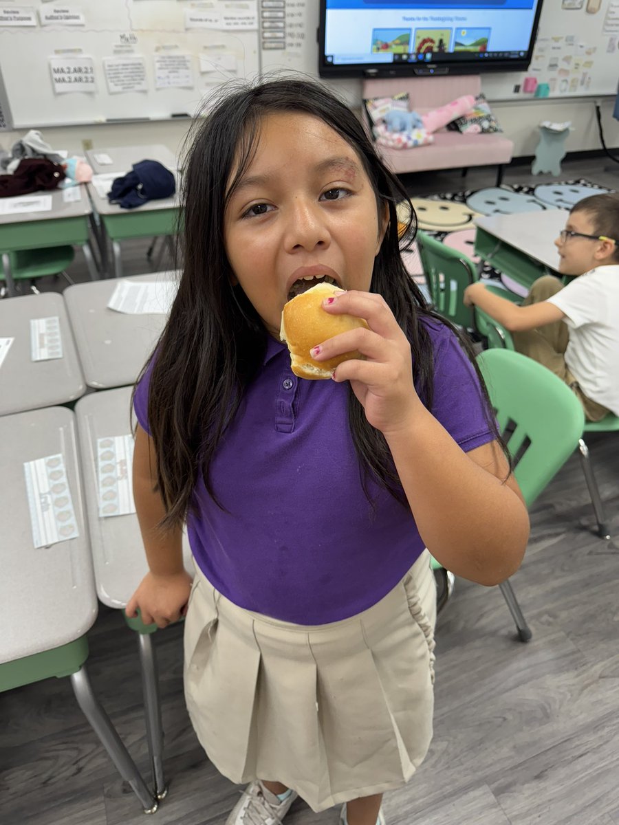 SunnyBonitaElem's tweet image. Mrs. Davis’s class made butter today! #homemadebutter