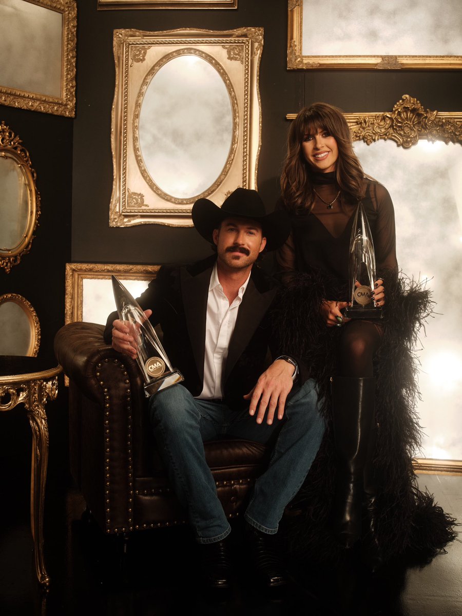 ellalangleymsic's tweet photo. 🥹🤍🏆 @CountryMusic https://t.co/j1VUvpI281
