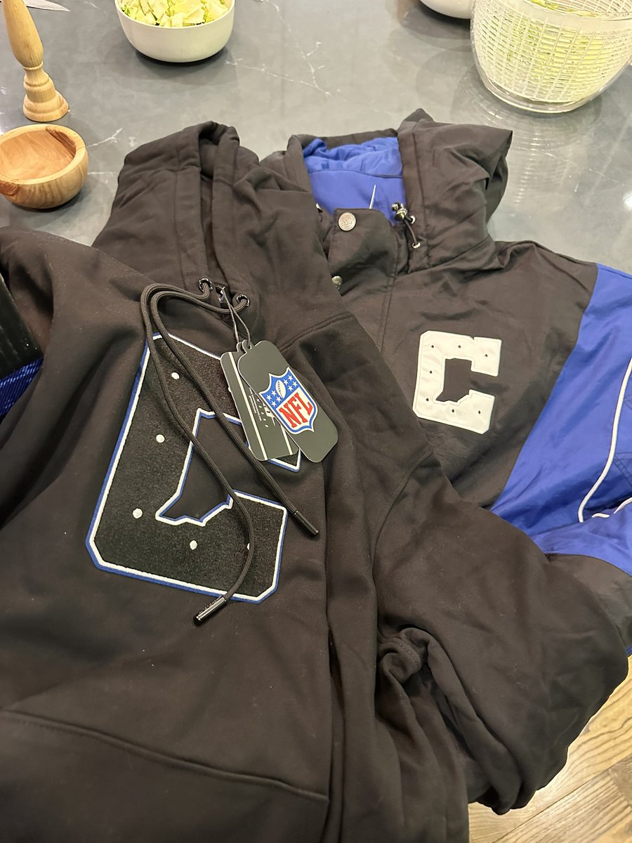 Tyler (@i_am_wildcat) on Twitter photo Insane care package from the <a href="/Colts/">Indianapolis Colts</a>!!
I’ll see you in Indy this weekend reppin those Indiana Nights 🔥
#ForTheShoe Insane care package from the <a href="/Colts/">Indianapolis Colts</a>!!
I’ll see you in Indy this weekend reppin those Indiana Nights 🔥
#ForTheShoe