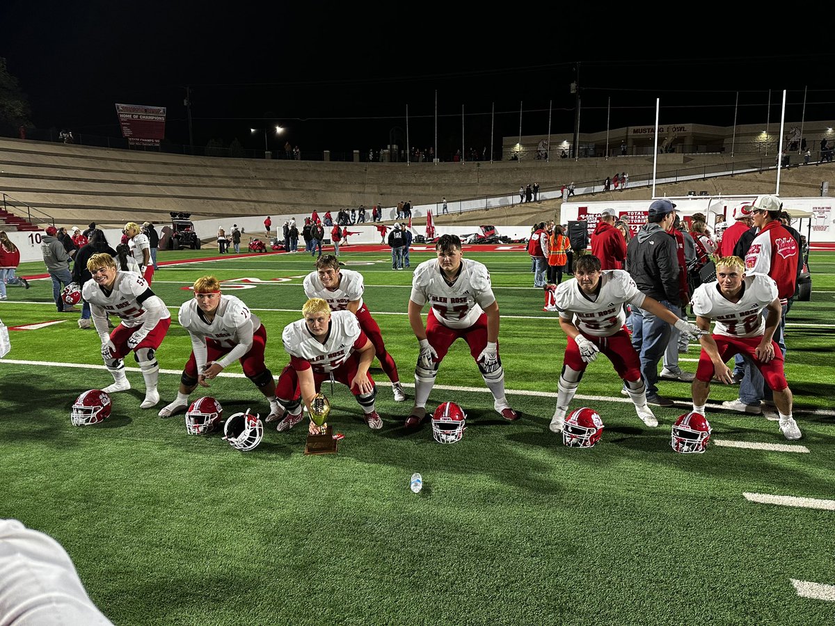 Brandon McAuliffe (@sportsfreaknut) on Twitter photo After throwing for over 500 yards, how does Canyon Evans celebrate? With his offensive line, of course.
#BigCountryPreps #txhsfb #JOURNEY2ST4TE <a href="/DPYoungblood/">Daniel Youngblood</a> <a href="/BigCountrySport/">Evan Ren</a> <a href="/dctf/">Dave Campbell's — TexasFootball.com</a> <a href="/GlenRoseSchool/">Glen Rose ISD</a> <a href="/GRTigerFootball/">Glen Rose Football</a> <a href="/Coach_CWatkins/">Cliff Watkins</a> <a href="/CanyonEvans_25/">Canyon Evans</a> After throwing for over 500 yards, how does Canyon Evans celebrate? With his offensive line, of course.
#BigCountryPreps #txhsfb #JOURNEY2ST4TE <a href="/DPYoungblood/">Daniel Youngblood</a> <a href="/BigCountrySport/">Evan Ren</a> <a href="/dctf/">Dave Campbell's — TexasFootball.com</a> <a href="/GlenRoseSchool/">Glen Rose ISD</a> <a href="/GRTigerFootball/">Glen Rose Football</a> <a href="/Coach_CWatkins/">Cliff Watkins</a> <a href="/CanyonEvans_25/">Canyon Evans</a>